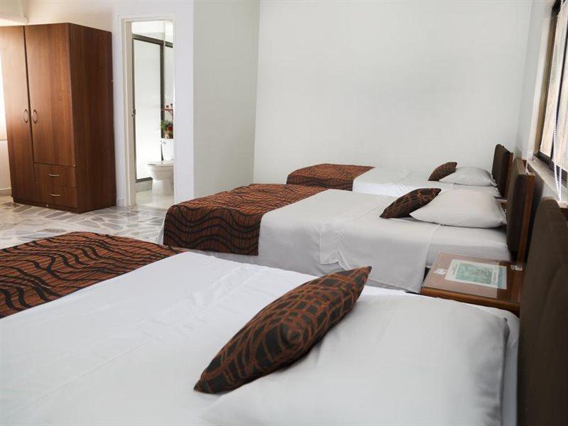 Hotel Flamingo Cali Buitenkant foto