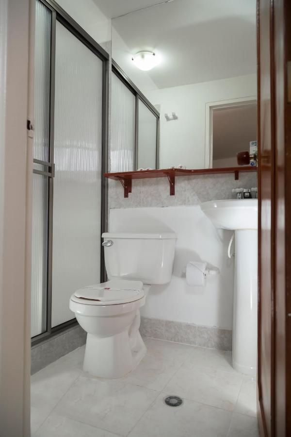 Hotel Flamingo Cali Buitenkant foto